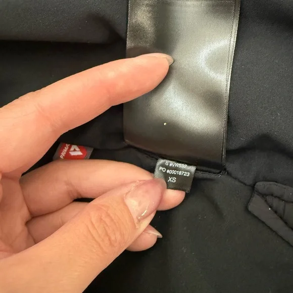 NWT Vuori Canyon Insulated Jacket in Black sz XS - Picture 4 of 6